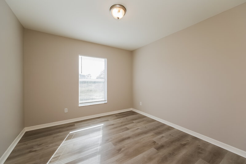 1,670/Mo, 738 Jack Ave S Lehigh Acres, FL 33973 Bedroom View 3