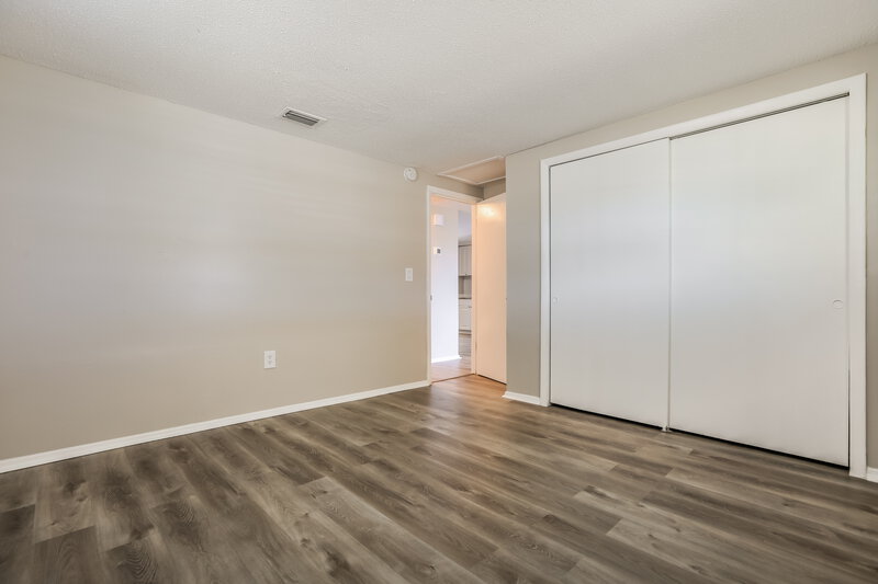 2,660/Mo, 432 Briarwood Rd Venice, FL 34293 Bedroom View 2