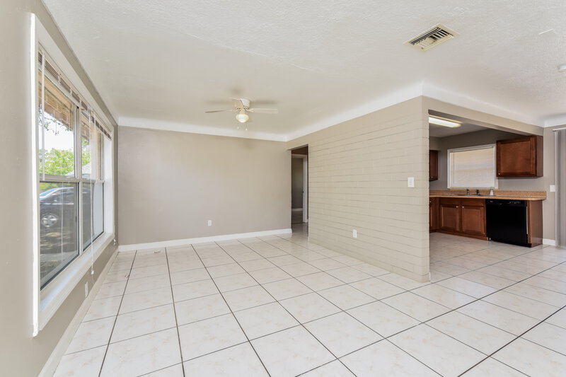 1,540/Mo, 1507 Bert Drive Fort Myers, FL 33916 photo View 2