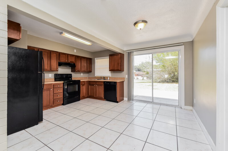 1,540/Mo, 1507 Bert Drive Fort Myers, FL 33916 Dining Room View
