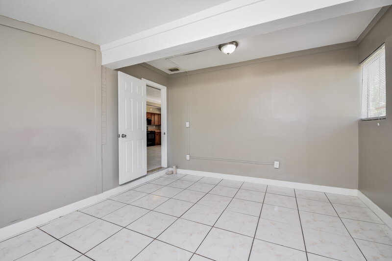 1,540/Mo, 1507 Bert Drive Fort Myers, FL 33916 Master Bedroom View 3