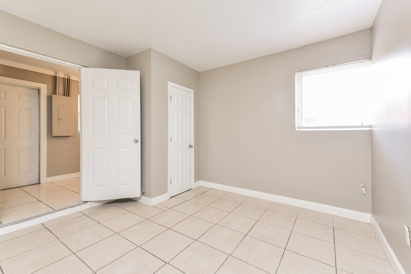 1,540/Mo, 1507 Bert Drive Fort Myers, FL 33916 Bedroom View 6