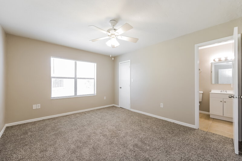 2,160/Mo, 800 Jarmilla Lane Fort Myers, FL 33905 Bedroom View 4