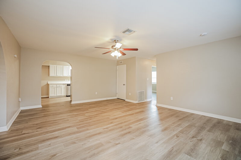 1,855/Mo, 4434 Armeda Avenue Fort Myers, FL 33905 Living Room View