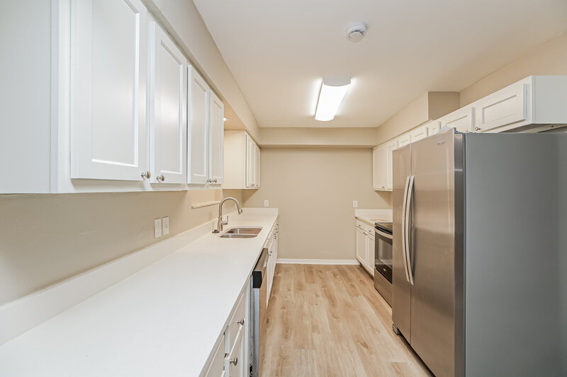 1,855/Mo, 4434 Armeda Avenue Fort Myers, FL 33905 Kitchen View