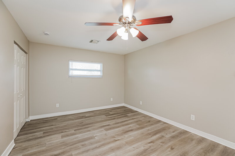 1,855/Mo, 4434 Armeda Avenue Fort Myers, FL 33905 Main Bedroom View 2