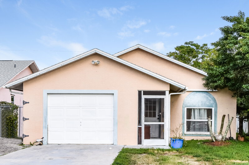0/Mo, 27431 Dortch AVE Bonita Springs, FL 34135 External View