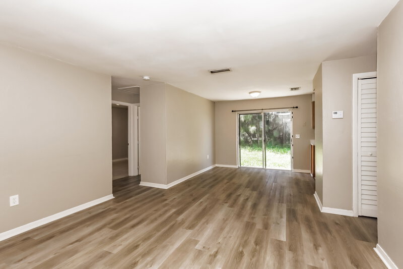 1,555/Mo, 4160 Ballard Rd Fort Myers, FL 33916 li View