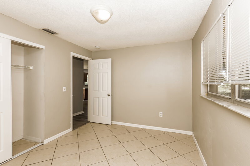 1,555/Mo, 4160 Ballard Rd Fort Myers, FL 33916 Bedroom View 2