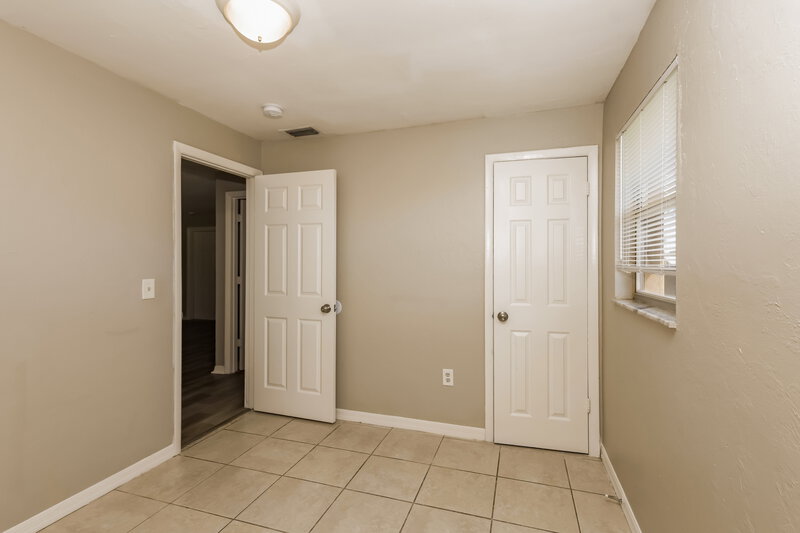 1,555/Mo, 4160 Ballard Rd Fort Myers, FL 33916 Bedroom View 4