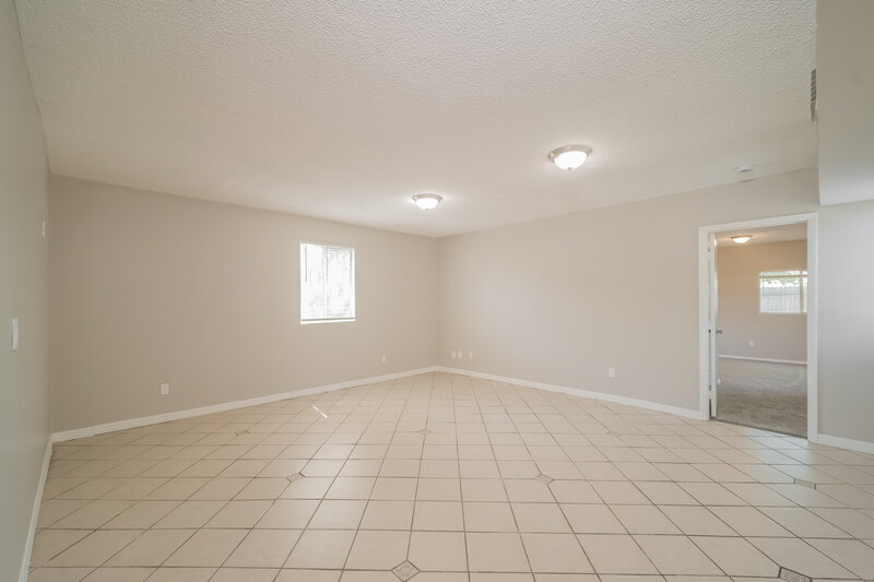 2,280/Mo, 1322 SE 12th Street Cape Coral, FL 33990 Living Room View