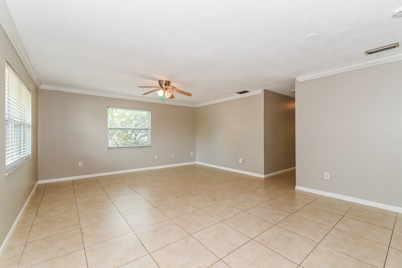 2,040/Mo, 5595 Sunrise Drive Fort Myers, FL 33919 Living Room View
