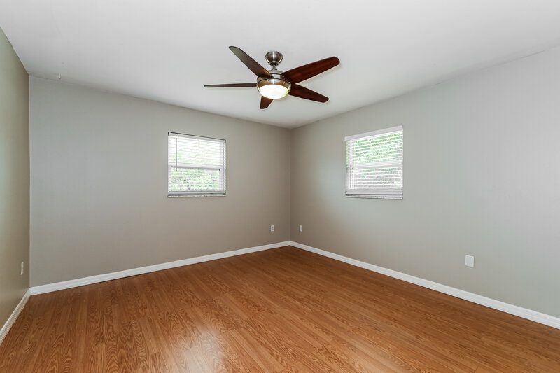 2,040/Mo, 5595 Sunrise Drive Fort Myers, FL 33919 Main Bedroom View