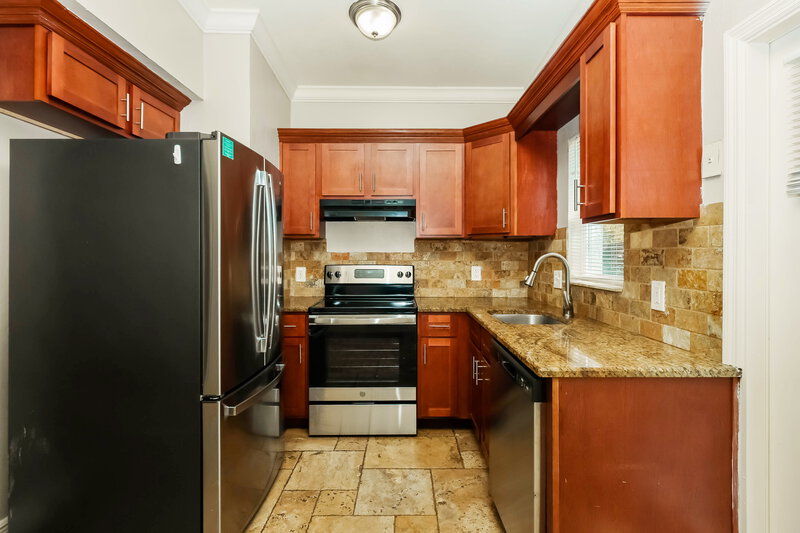 1,565/Mo, 1423 Brookhill Drive Fort Myers, FL 33916 Kitchen View