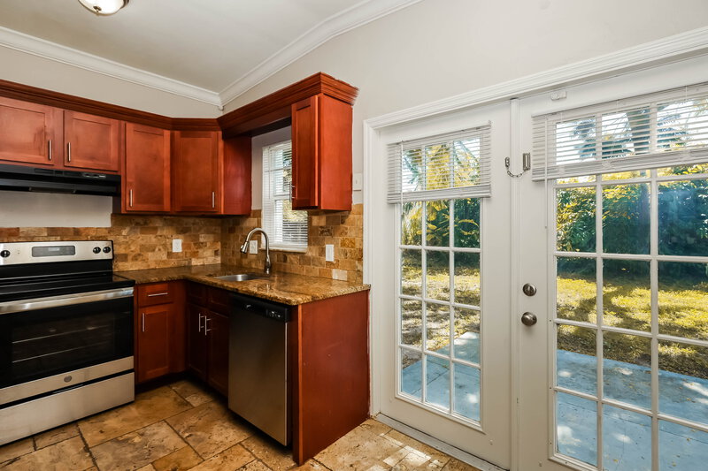 1,565/Mo, 1423 Brookhill Drive Fort Myers, FL 33916 Kitchen View 2