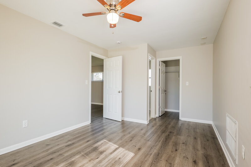 1,400/Mo, 502 Leeland Heights Boulevard E Lehigh Acres, FL 33936 Main Bedroom View 2