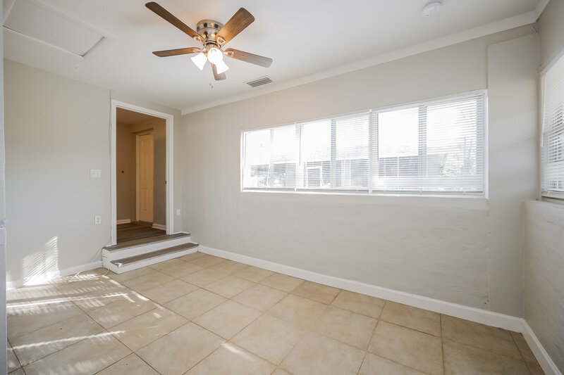 2,660/Mo, 1778 Settler Drive Fort Myers, FL 33905 Main Bedroom View 2