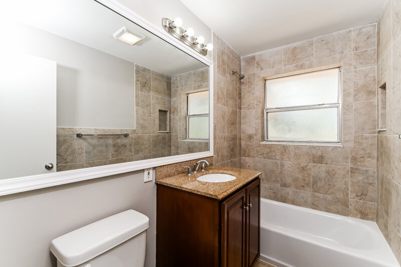 1,780/Mo, 201 Fairview Avenue Fort Myers, FL 33905 Misc View 12