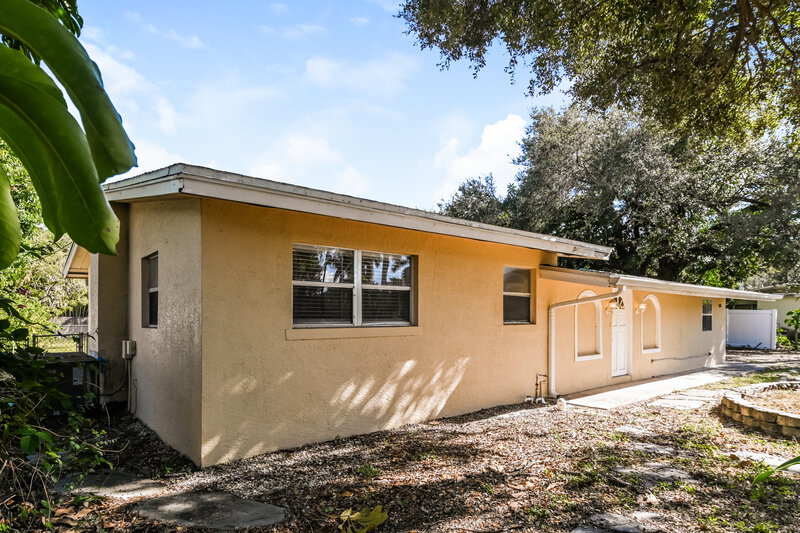 1,780/Mo, 201 Fairview Avenue Fort Myers, FL 33905 Misc View 13
