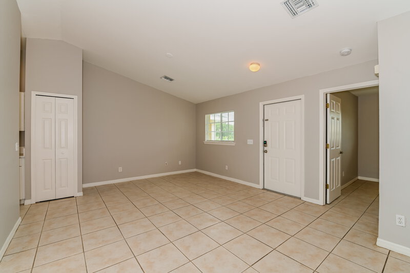 1,535/Mo, 5141 Leonard Blvd S Lehigh Acres, FL 33973 Living Room View