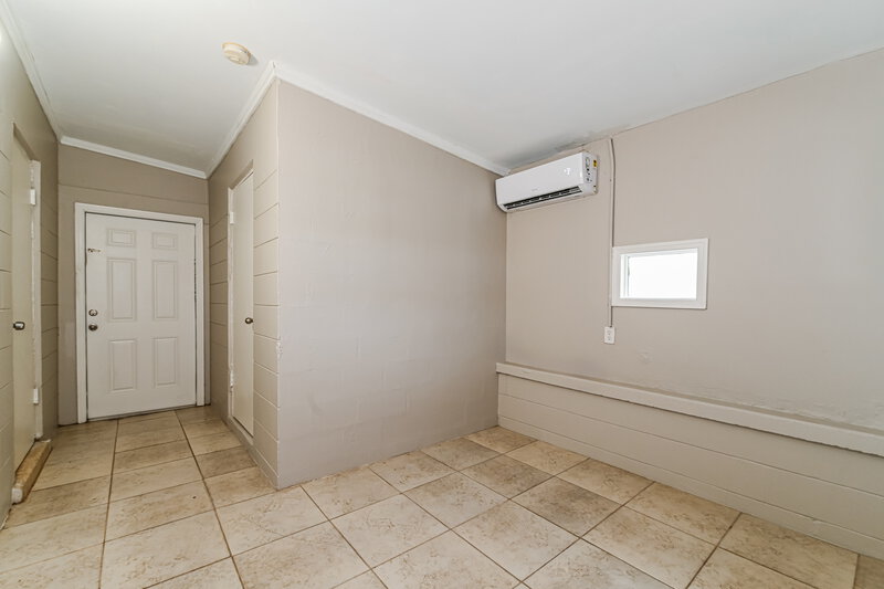 0/Mo, 3716 Belmont Street Fort Myers, FL 33916 Bedroom View 4