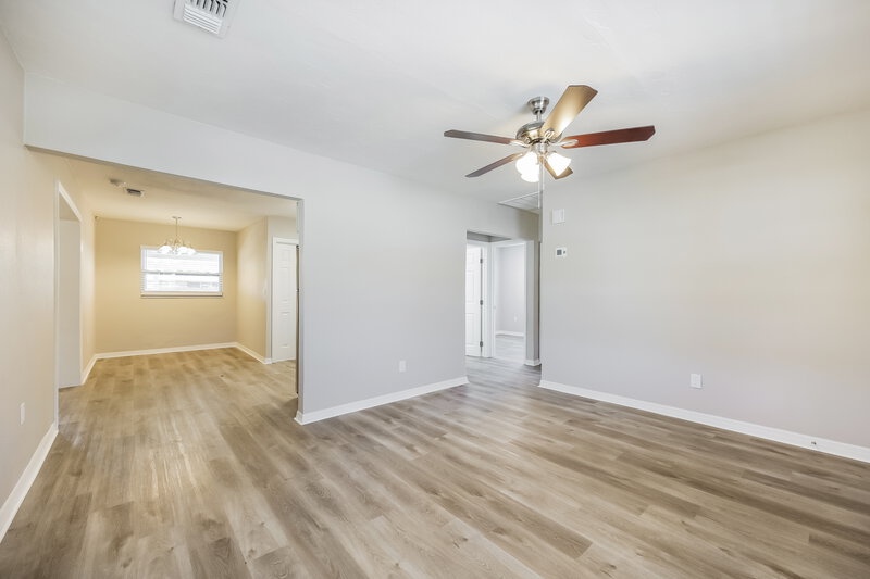 1,650/Mo, 5 Victoria Drive North Fort Myers, FL 33917 Misc View 3