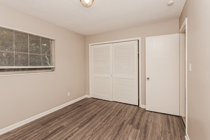 1,505/Mo, 344 Crestwood Ave Lehigh Acres, FL 33936 Bedroom View 2