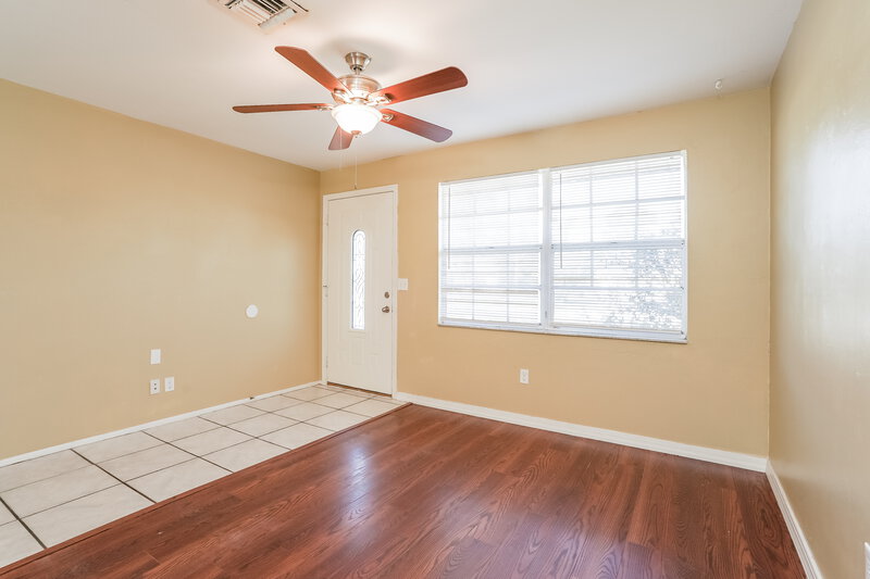 1,690/Mo, 18703 Sebring Road Fort Myers, FL 33967 Living Room View