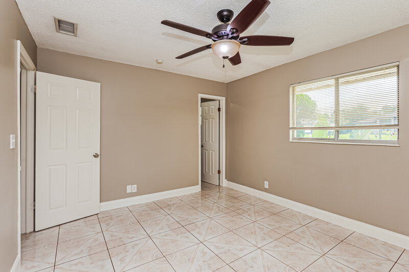 1,940/Mo, 1119 Clayton Avenue Lehigh Acres, FL 33972 Misc View 8