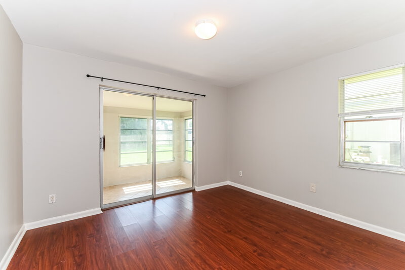 1,750/Mo, 3105 SE 8th Avenue Cape Coral, FL 33904 Bedroom View 2
