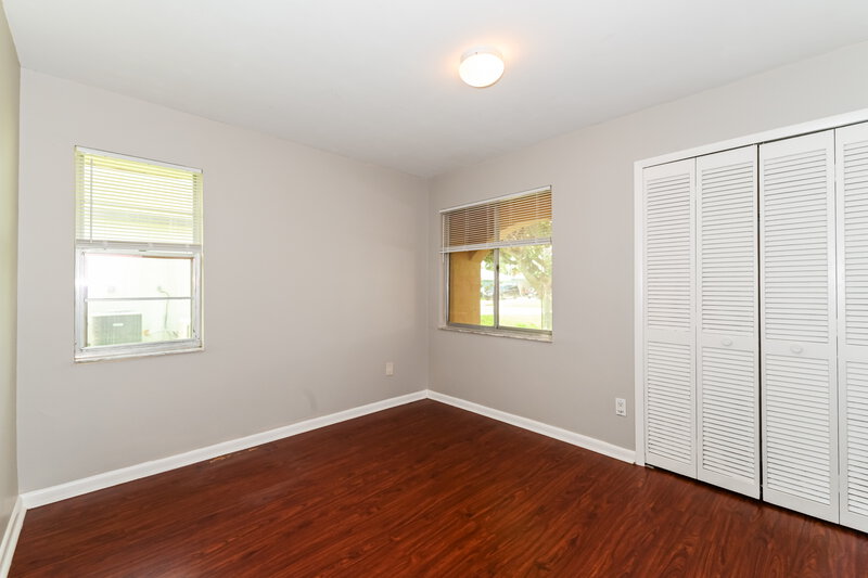 1,750/Mo, 3105 SE 8th Avenue Cape Coral, FL 33904 Bedroom View 3