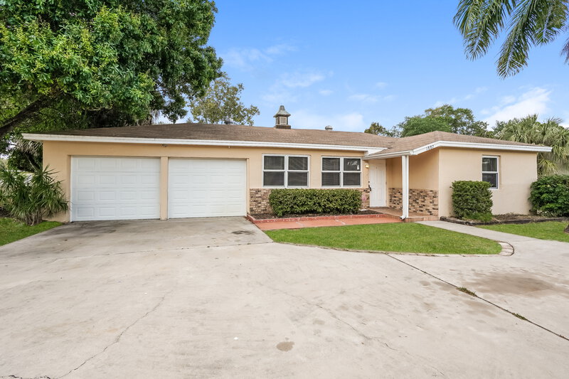 2,325/Mo, 1887 Sunset Place Fort Myers, FL 33901 External View