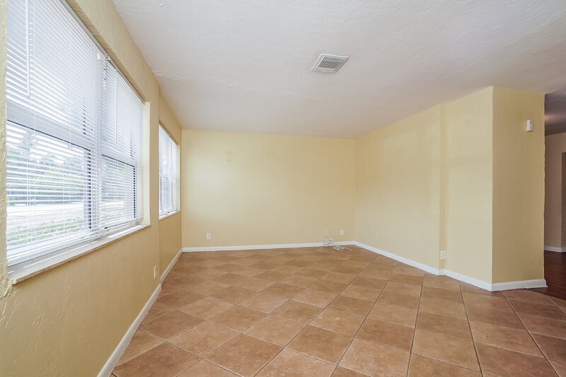 2,325/Mo, 1887 Sunset Place Fort Myers, FL 33901 Master Bedroom View