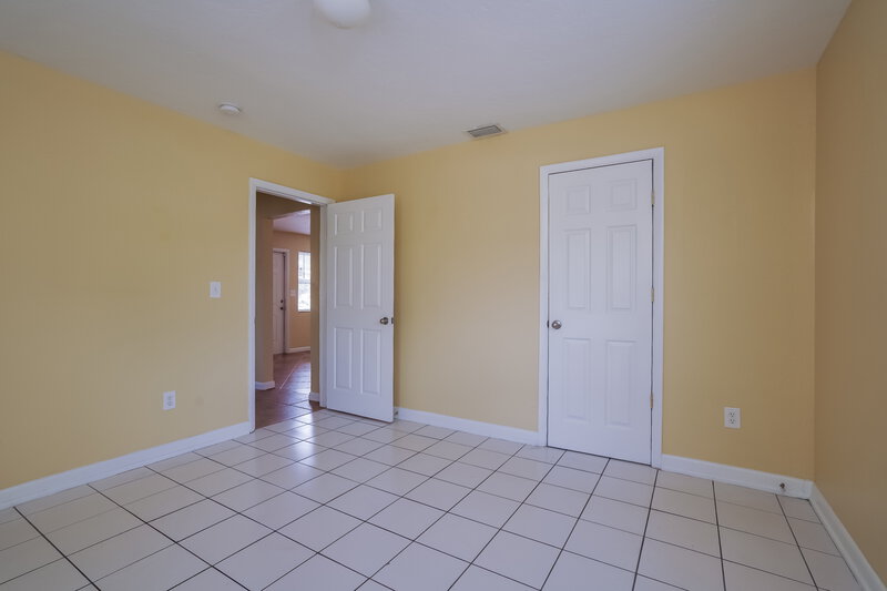 2,325/Mo, 1887 Sunset Place Fort Myers, FL 33901 Bedroom View 4