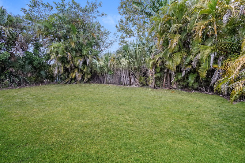 2,325/Mo, 1887 Sunset Place Fort Myers, FL 33901 Exterior View