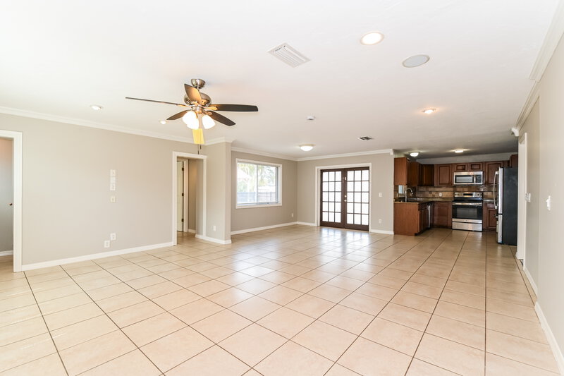 2,395/Mo, 3410 SE 11th Ave Cape Coral, FL 33904 Family Room View