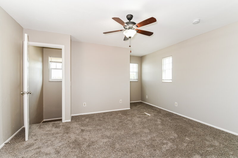 2,395/Mo, 3410 SE 11th Ave Cape Coral, FL 33904 Main Bedroom View