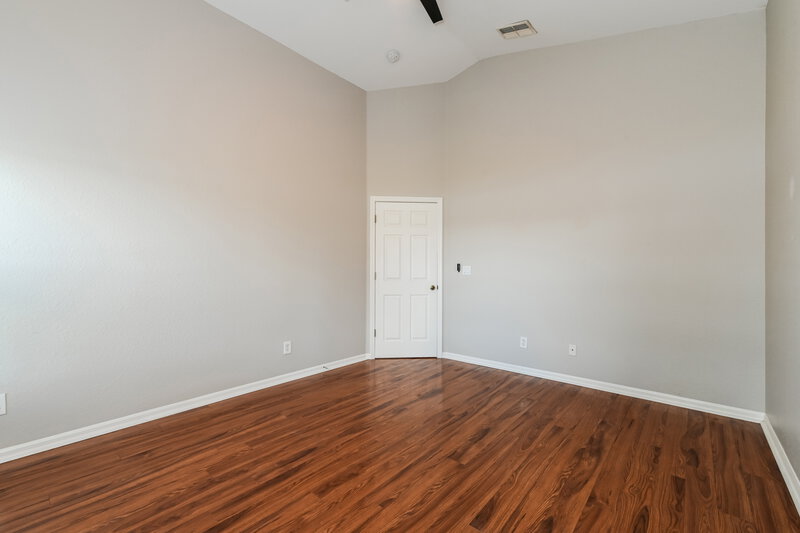 1,930/Mo, 11341 Lake Cypress Loop Fort Myers, FL 33913 Main Bedroom View 2