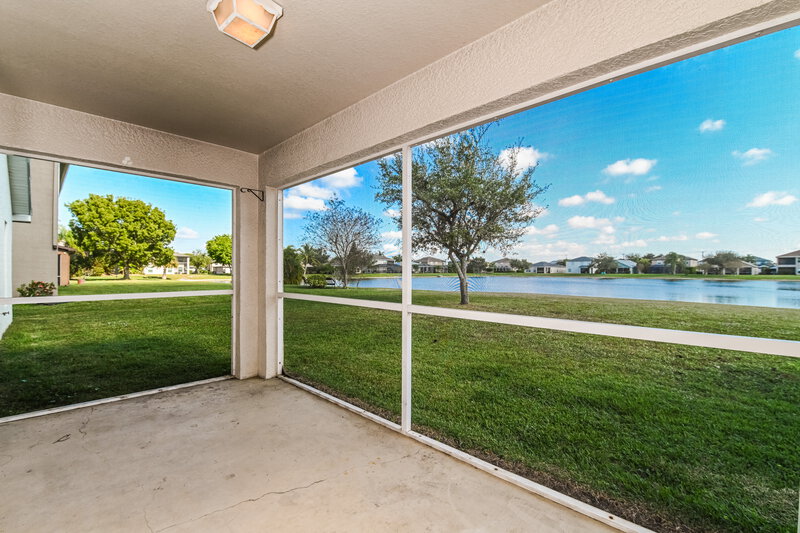 1,930/Mo, 11341 Lake Cypress Loop Fort Myers, FL 33913 Sun Room View