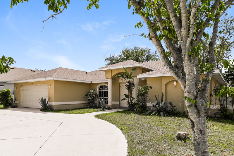 2,285/Mo, 306 SE 47th Ter Cape Coral, FL 33904 Front View