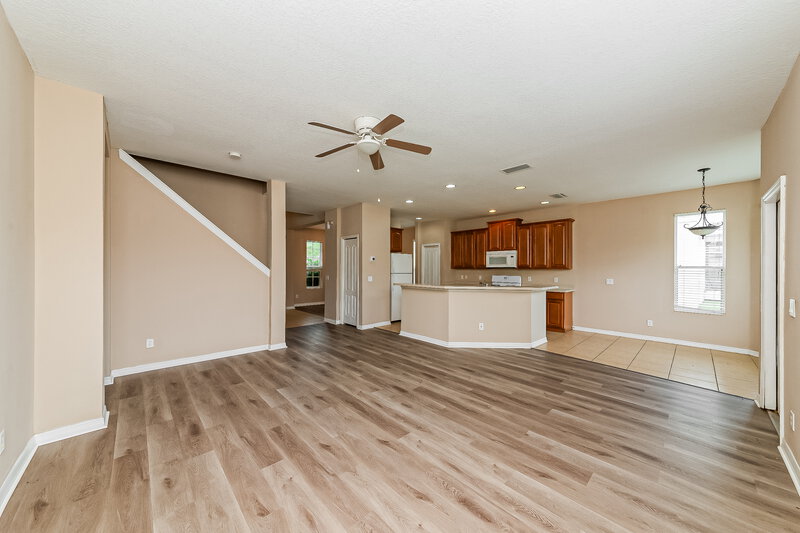 2,465/Mo, 6305 36th Ct E Ellenton, FL 34222 Living Room View 2