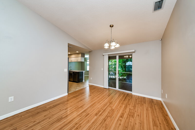 2,350/Mo, 5026 25th St E Bradenton, FL 34203 Dining Room View