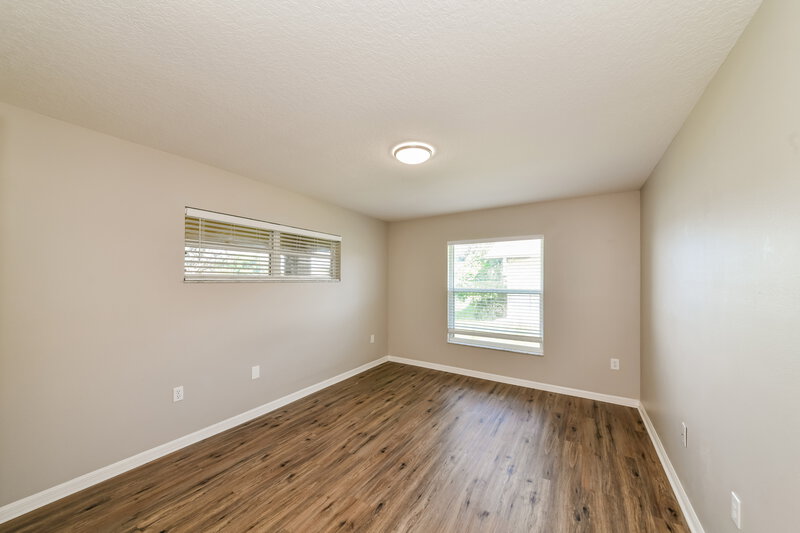 2,350/Mo, 5026 25th St E Bradenton, FL 34203 Bedroom View 3