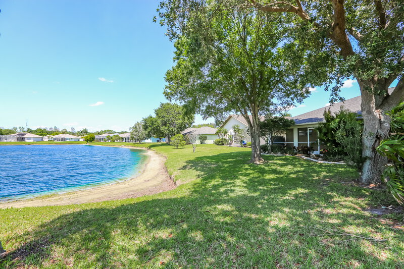 2,590/Mo, 5026 25th St E Bradenton, FL 34203 Exterior View