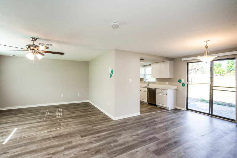 1,905/Mo, 5106 19th St W Bradenton, FL 34207 Misc View 2