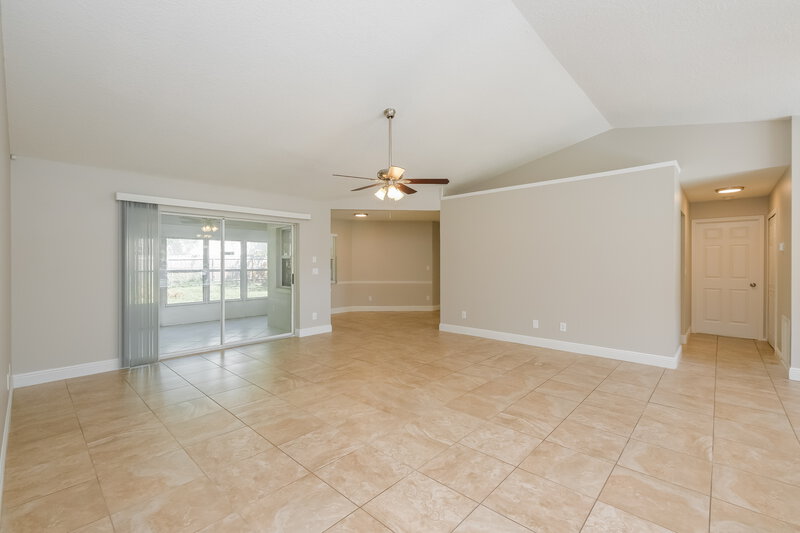 2,345/Mo, 4708 31st Street Ct E Bradenton, FL 34203 Living Room View 2