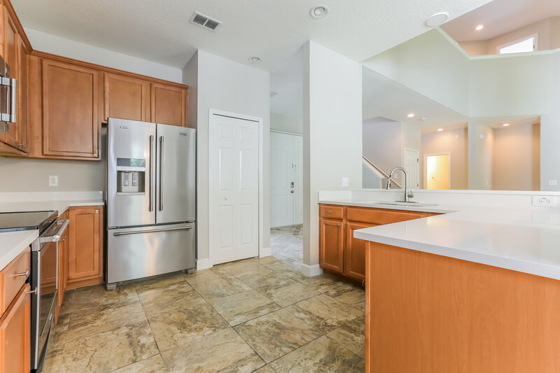 3,265/Mo, 6126 39th Ct E Bradenton, FL 34203 Kitchen View