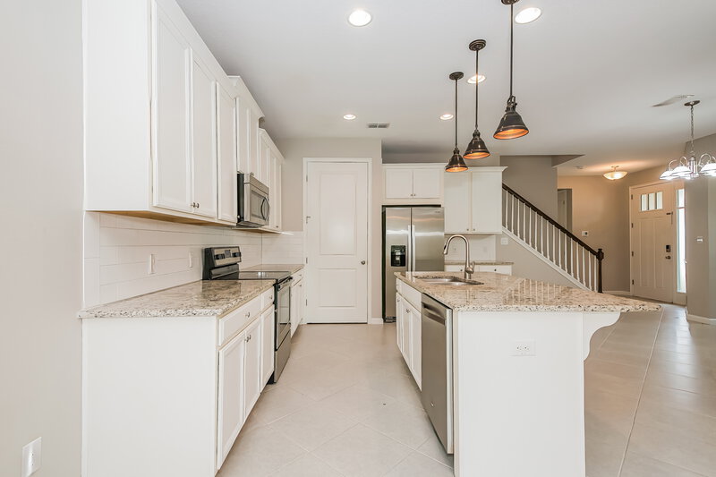 2,365/Mo, 11832 Meadowgate Pl Bradenton, FL 34211 Kitchen View