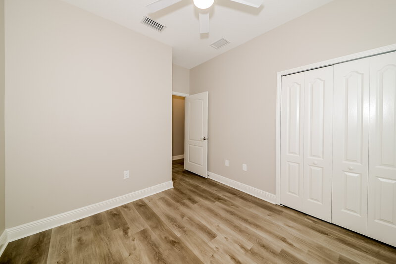 3,180/Mo, 10913 Shade Tree Cv Parrish, FL 34219 Bedroom View 3