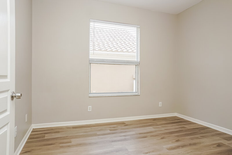 2,200/Mo, 192 Braemar Ave Venice, FL 34293 Bedroom View 2